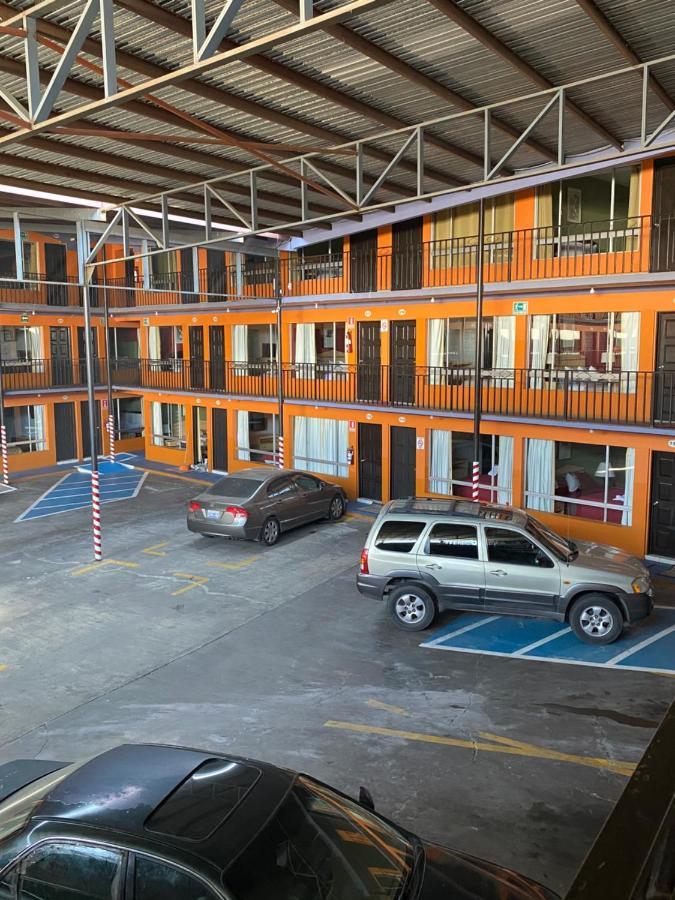 Hotel Los Altos Tijuana Bagian luar foto